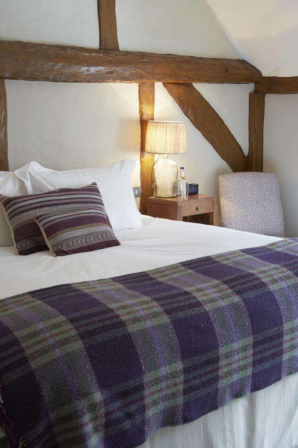 Bel And The Dragon-Cookham Hotel ภายนอก รูปภาพ